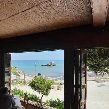 Casa Fronte Mare Torre Apartment